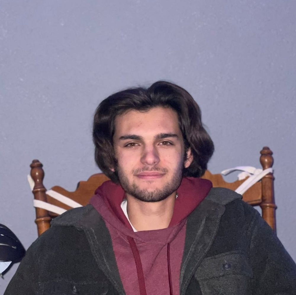 Meet your Posher, Chase